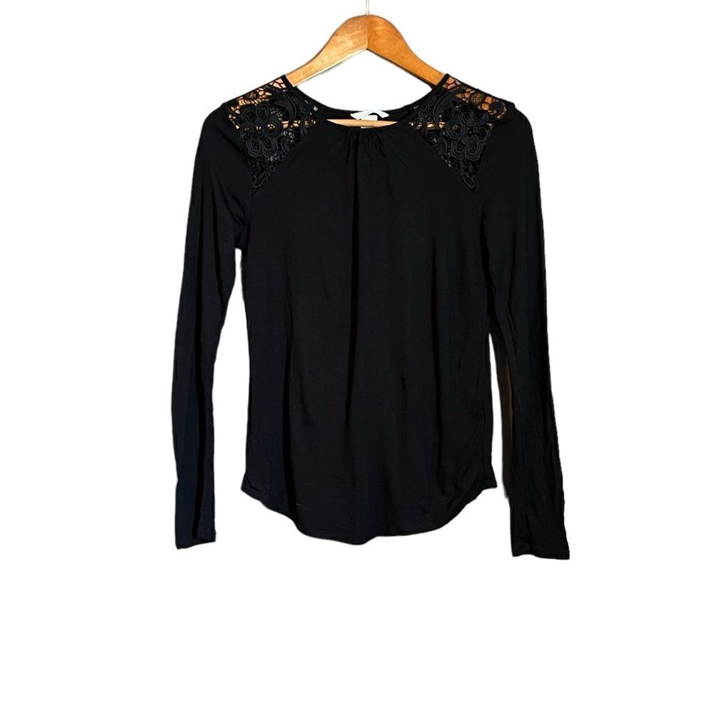 3 for $30!‎ H&M black long sleeve tee with lace details